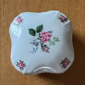 Floral Porcelain musical Trinket Box